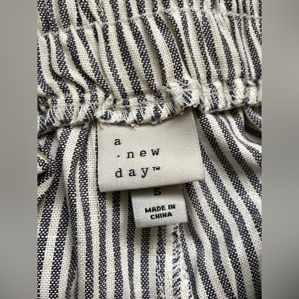 NWT A New Day cropped striped linen blend tapered pants size small - Picture 4 of 5